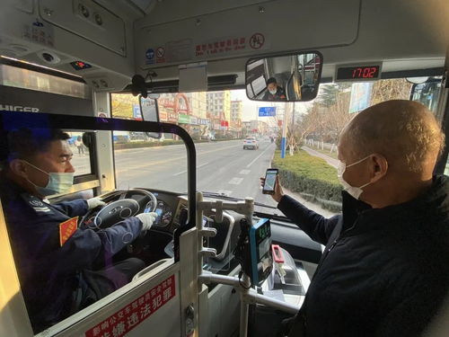 汽车排队应该间隔多少